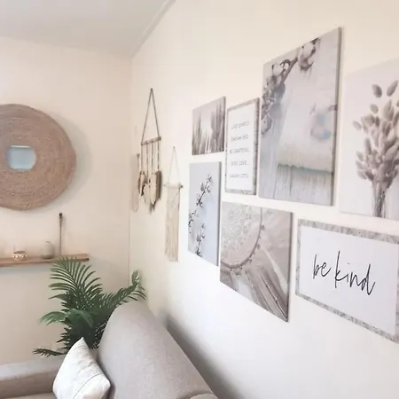 Le Bohemien *studio 30m²*wifi*parking Prive*calme Лурд